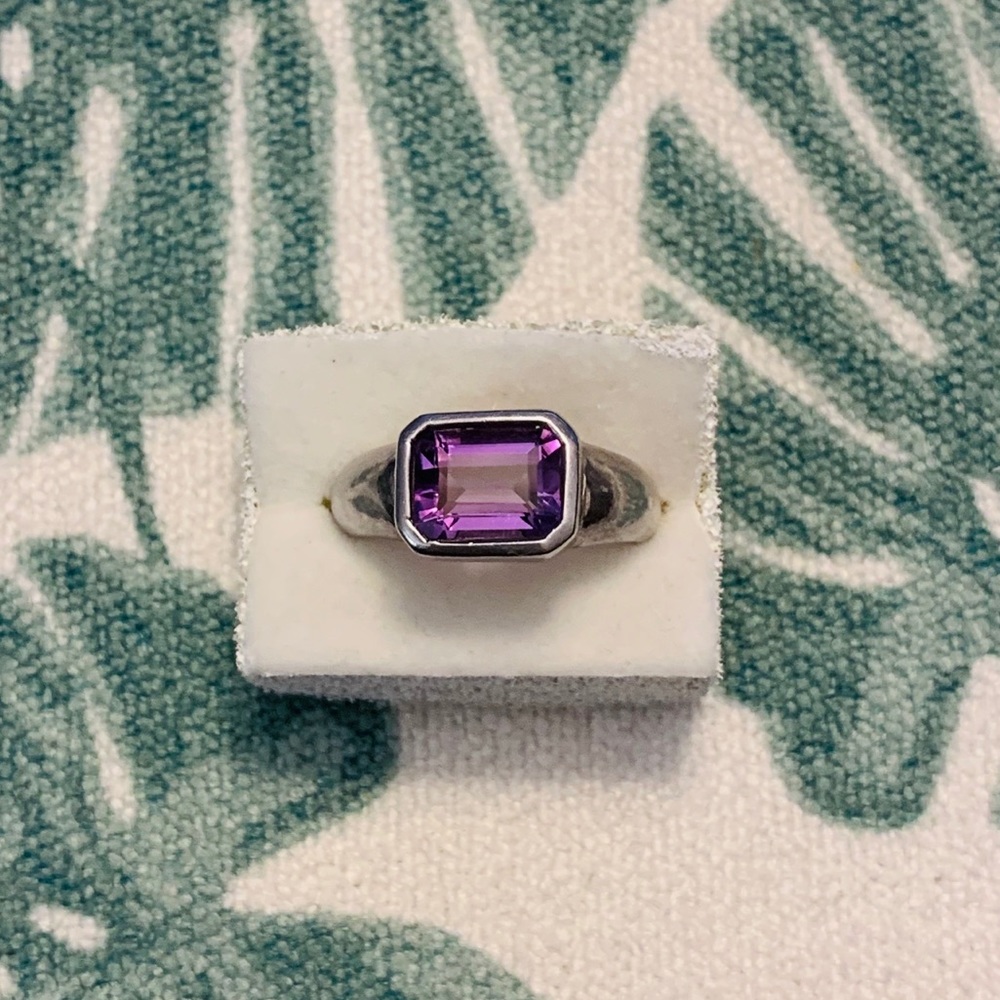 Amethyst 3 Carat Vintage Ring size 7